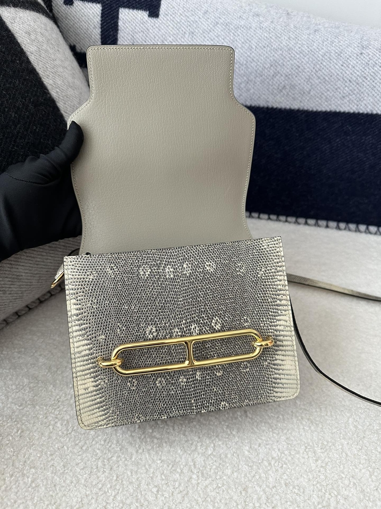 Roulis 18cm in Imported Lizard Leather, 1B Ombre with Gold Hardware