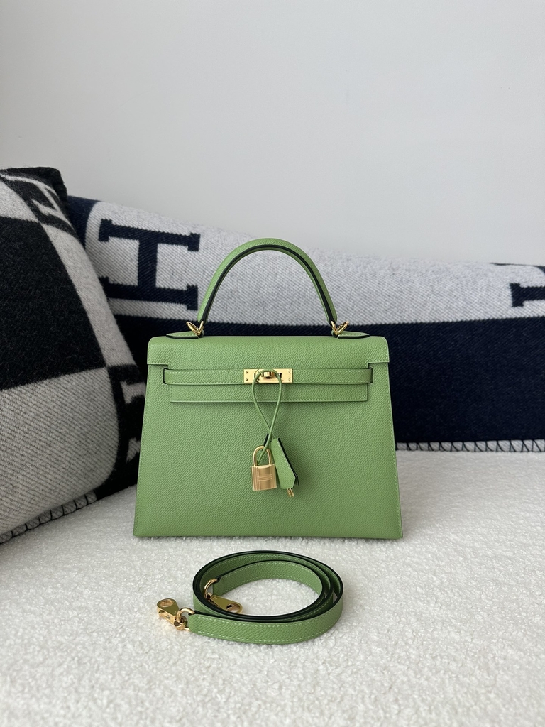Kelly 25cm in Imported Epsom Leather, 3I Vert Criquet Avocado Green with Gold Hardware