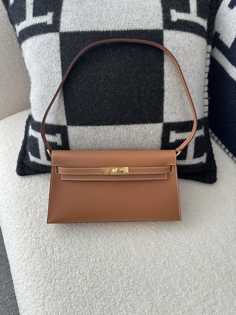 Kelly Elan 27cm New Style Shoulder Bag in Imported Madame Leather, CC37 Gold with Gold Hardware