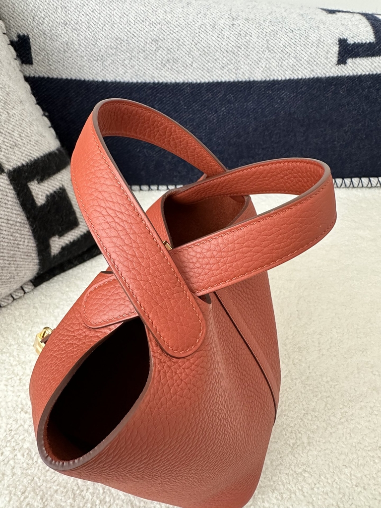 Picotin Lock 18cm in Imported Clemence TC Leather, CC36 Brique Brick Red with Gold Hardware