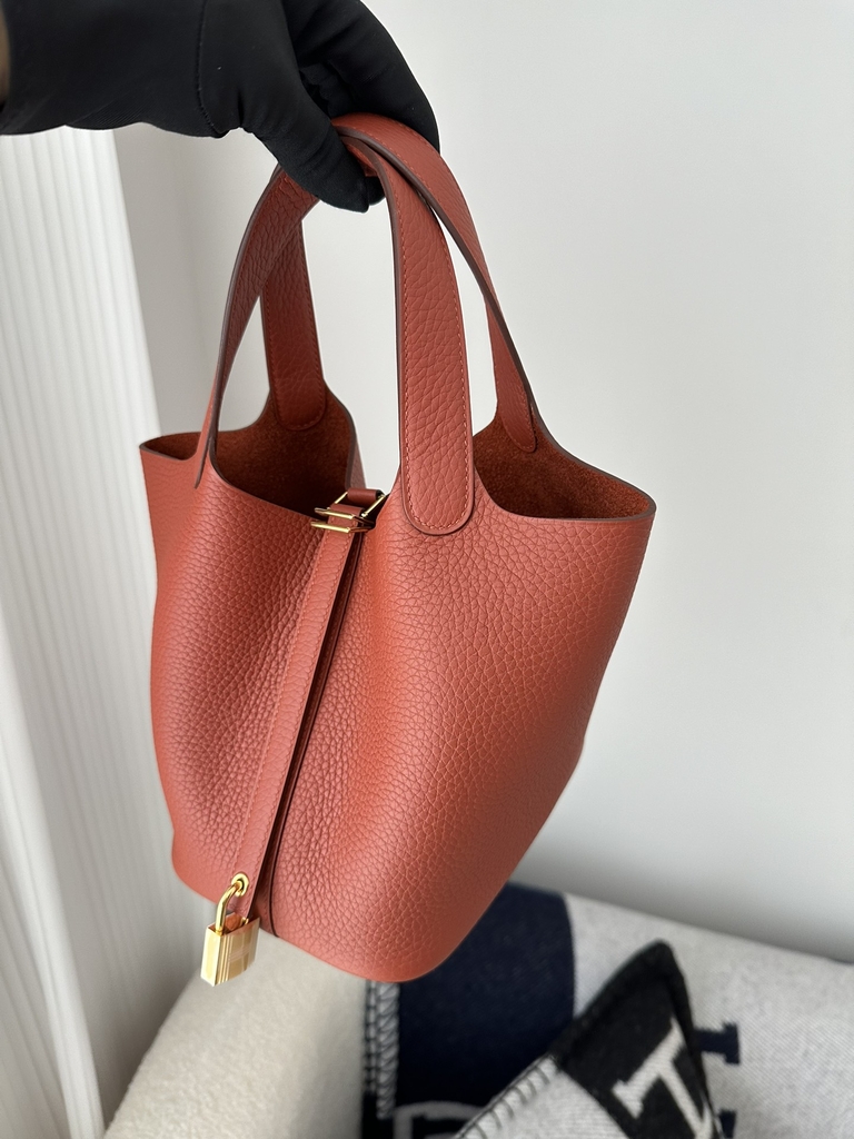 Picotin Lock 18cm in Imported Clemence TC Leather, CC36 Brique Brick Red with Gold Hardware