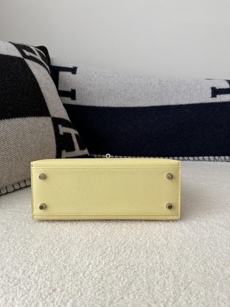Kelly 25cm in Imported Epsom Leather, 1Z Jaune Poussin Chick Yellow with Silver Hardware