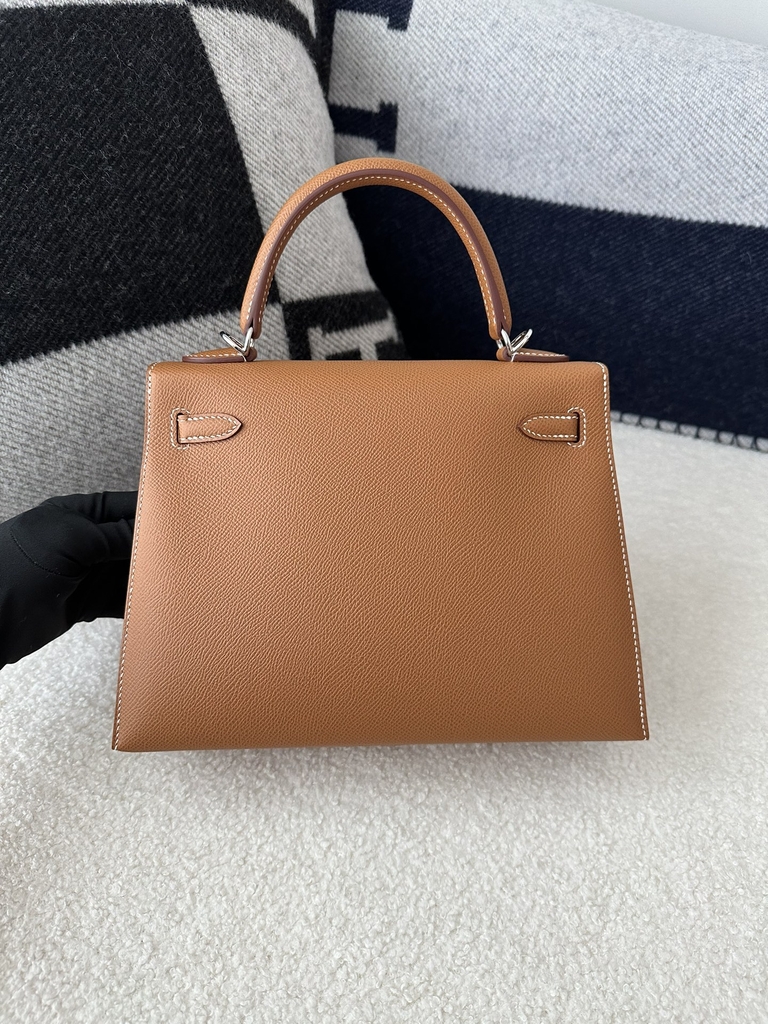 Kelly 25cm in Imported Epsom Leather, CK37 Gold with Silver Hardware