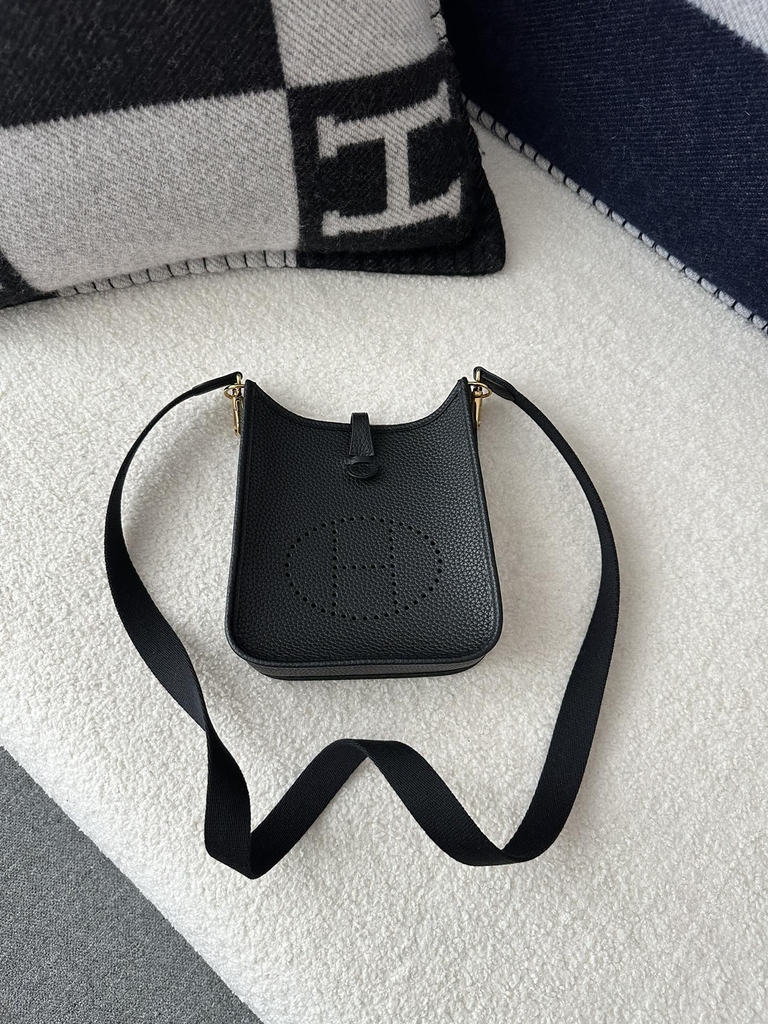 Mini Evelyne in Imported TC Clemence Leather, CC89 Noir Black with Gold Hardware