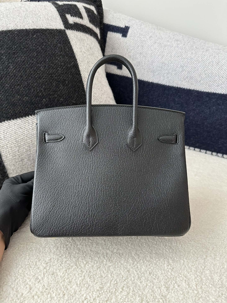 Birkin 25cm in Imported Chevre Goatskin, CC89 Noir Black with Gold Hardware