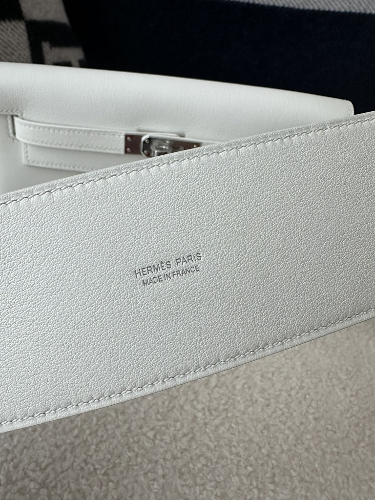 Kelly Danse 22cm Dance Bag in Imported Swift Calfskin, 01 Blank Pure White with Silver Hardware