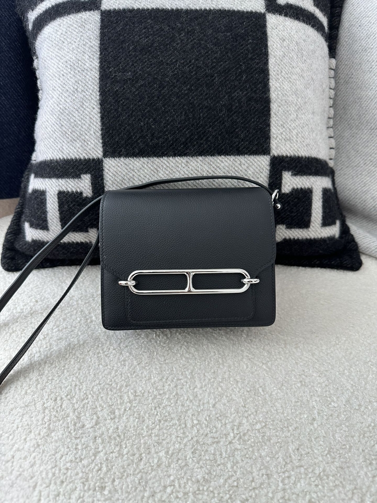 Roulis 18cm in Imported Evercolor Leather, CK89 Noir Black with Silver Hardware