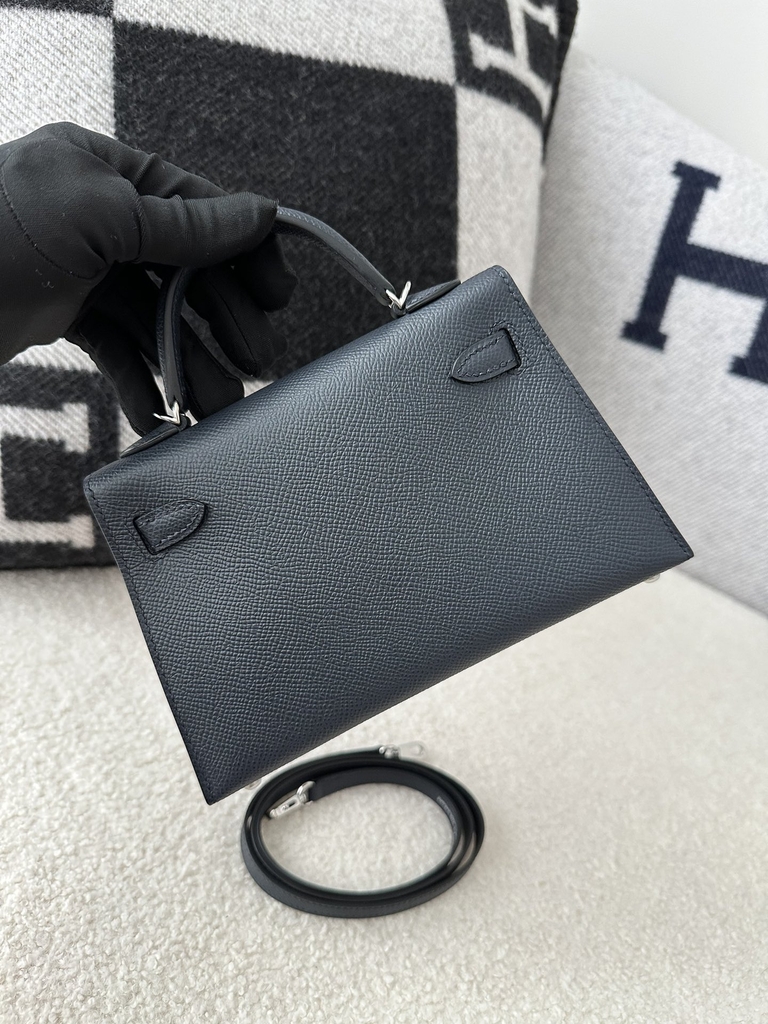 Kelly Mini II Second Generation in Imported Epsom Leather, 2Z Blue Nuit with Silver Hardware