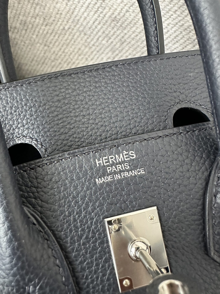 Birkin 25cm in Imported Togo Calfskin, 2Z Blue Nuit Midnight Blue with Silver Hardware