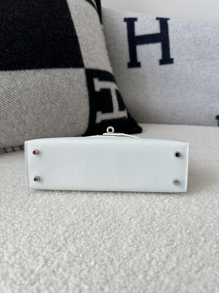 Kelly Mini II Second Generation in Pure White Epsom Leather with Silver Hardware