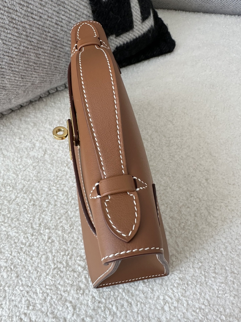 Kelly Pochette 22cm Swift  Calfskin Leather CC37 Gold Brown Gold Hardware