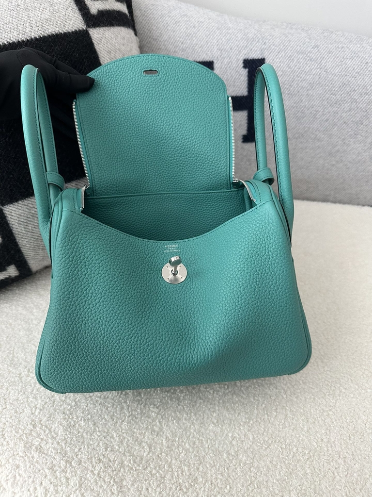Lindy 26cm TC Clemence Calfskin Leather U1 Vert Verone Verona Green Silver Hardware