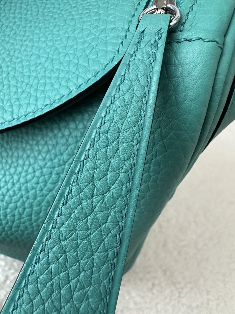 Lindy 26cm TC Clemence Calfskin Leather U1 Vert Verone Verona Green Silver Hardware