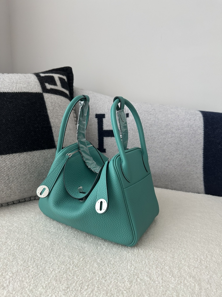 Lindy 26cm TC Clemence Calfskin Leather U1 Vert Verone Verona Green Silver Hardware