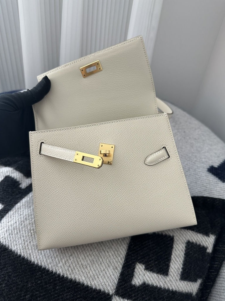 Kelly Desordre 20cm Epsom Textured Calfskin Leather CC10 Carie Milkshake White Gold Hardware