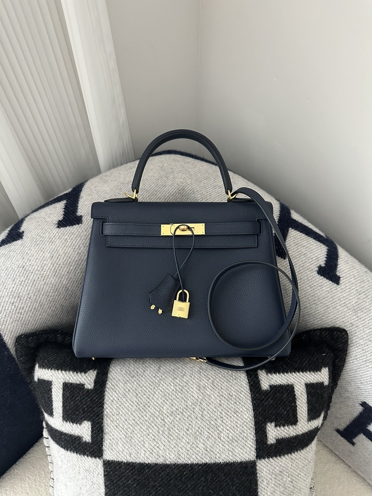 Kelly 28cm Togo Calfskin Leather CC73 Bleu Saphir Sapphire Blue Gold Hardware