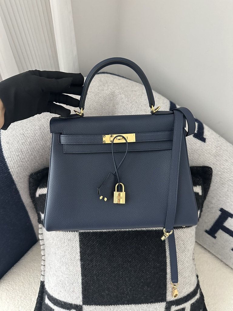 Kelly 28cm Togo Calfskin Leather CC73 Bleu Saphir Sapphire Blue Gold Hardware