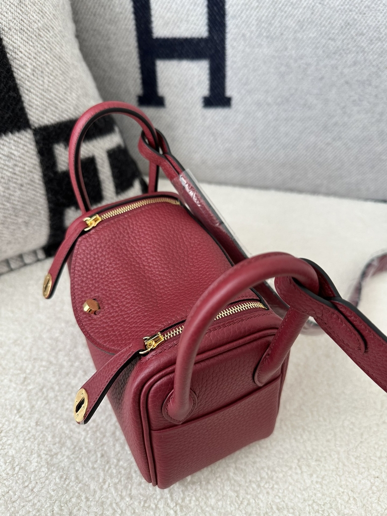 Lindy Mini TC Clemence Calfskin Leather K1 Rouge Grenade Gold Hardware