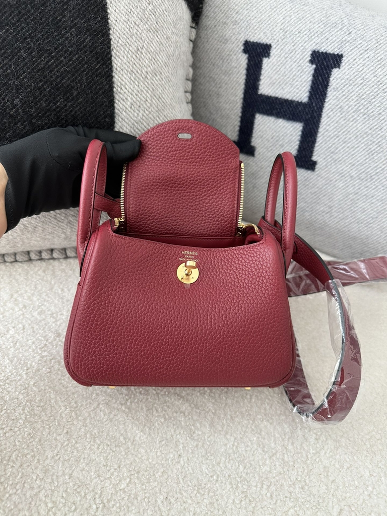 Lindy Mini TC Clemence Calfskin Leather K1 Rouge Grenade Gold Hardware