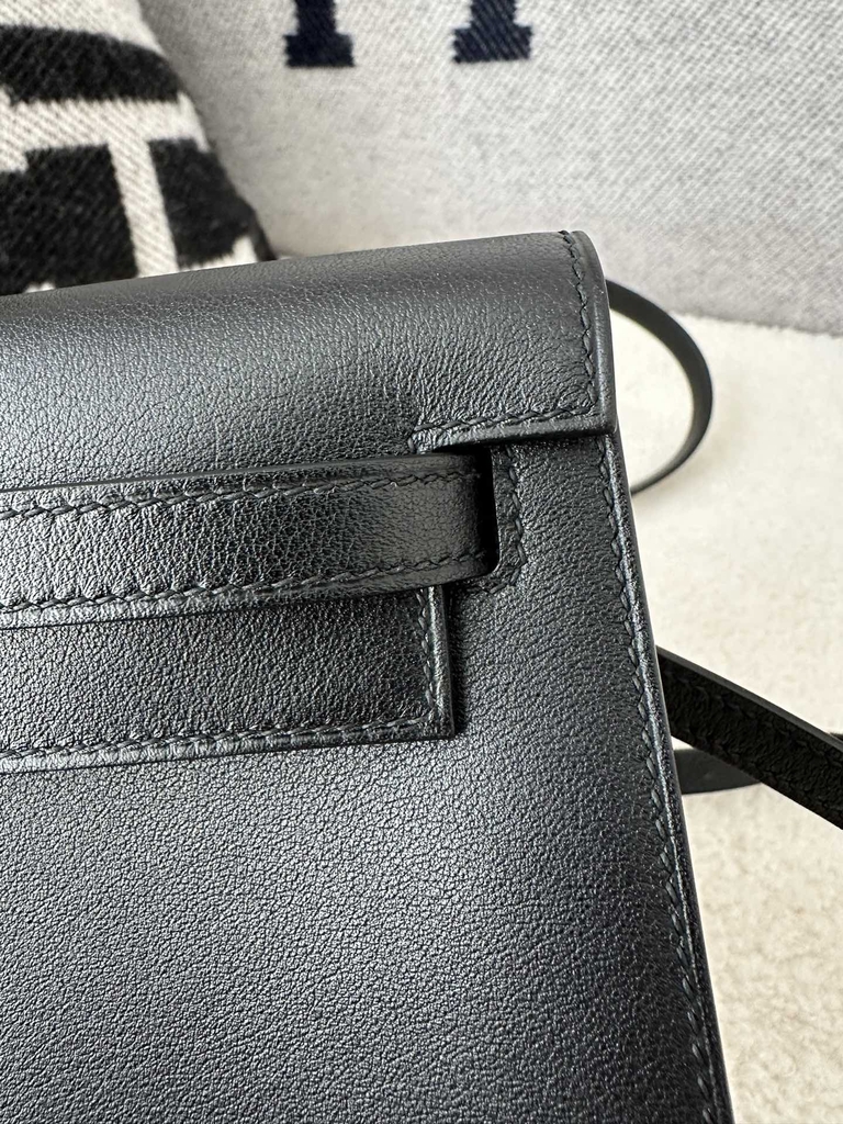 Kelly Danse 22cm Swift Calfskin Leather Black CC89 Noir Silver Hardware