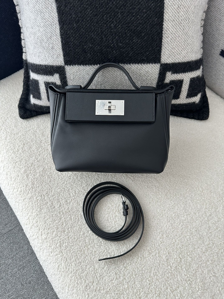 2424 mini 21cm volupto Swift CK89 Noir silver hardware