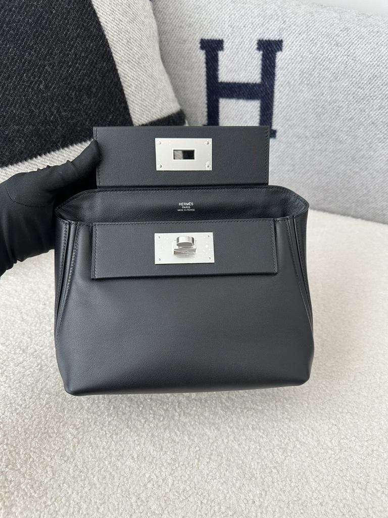 2424 mini 21cm volupto Swift CK89 Noir silver hardware