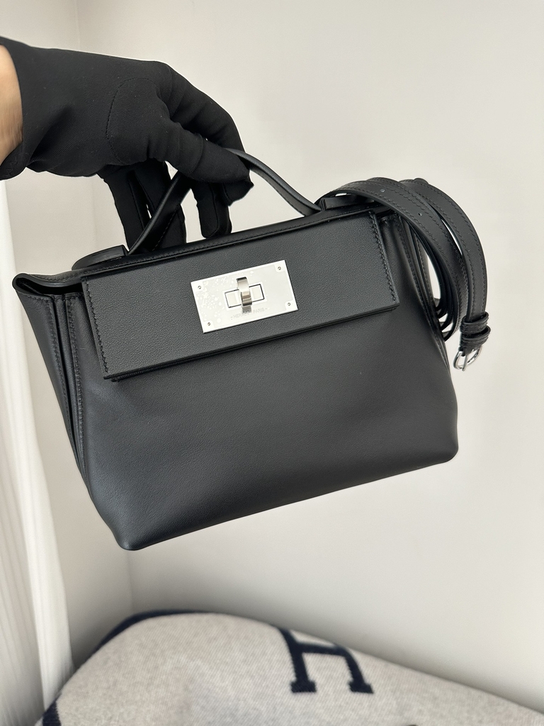 2424 mini 21cm volupto Swift CK89 Noir silver hardware