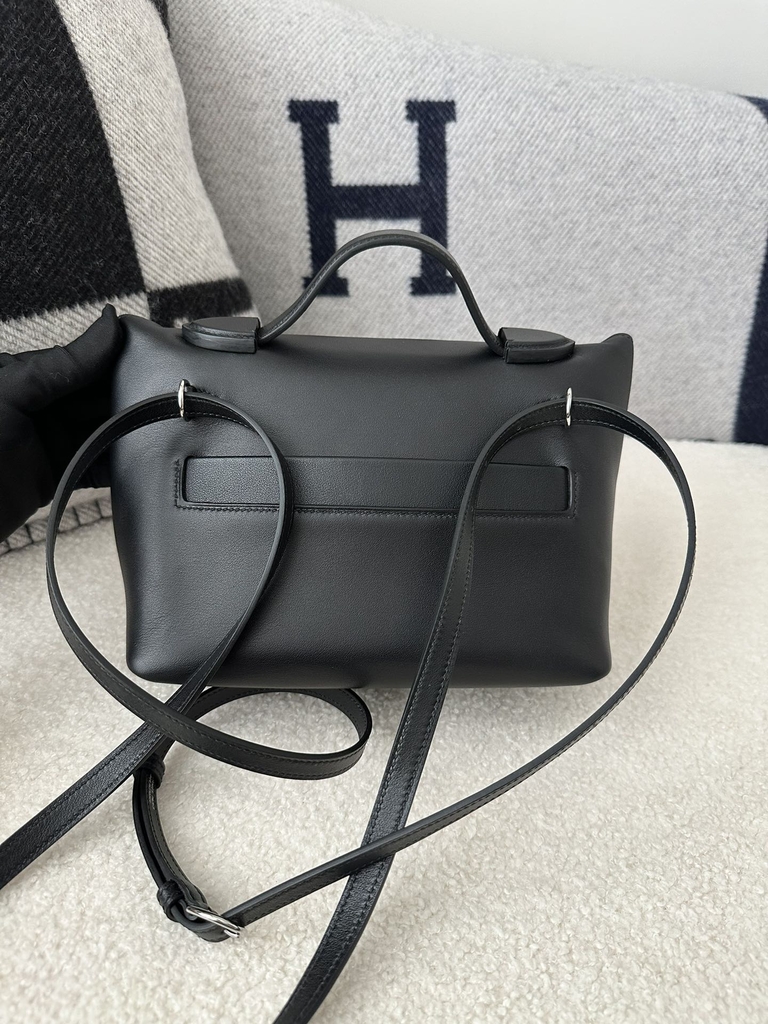 Kelly 2424 Mini 21cm Volupto Matte Alligator Bag
