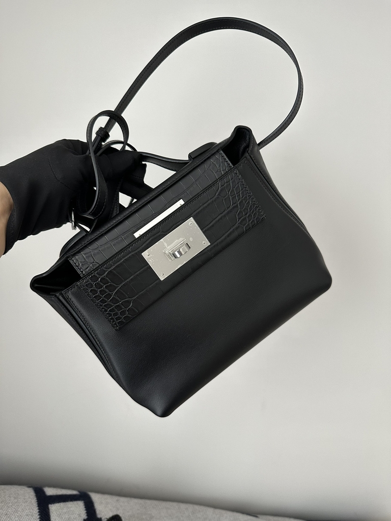 Kelly 2424 Mini 21cm Volupto Matte Alligator Bag