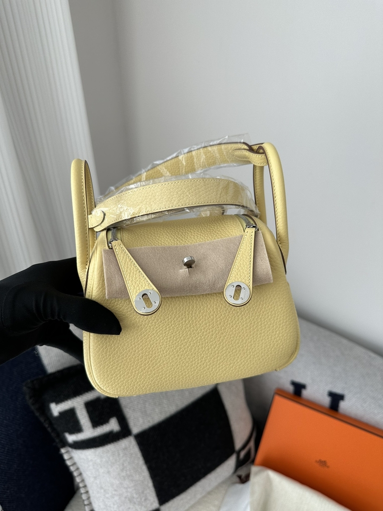 Lindy mini Tc Clemence 1Z Jaune poussin silver hardware