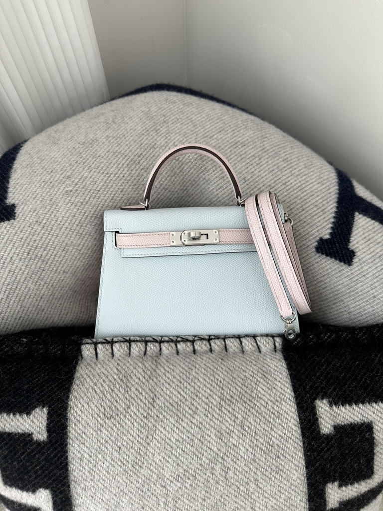Kelly mini II epsom0 Blue brume 09 Mauve pale silver hardware