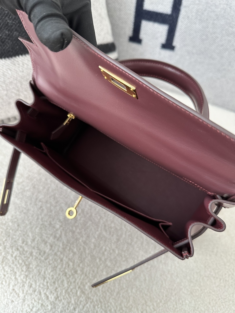 Kelly 28cm box   CC55 Rough H  Gold hardware