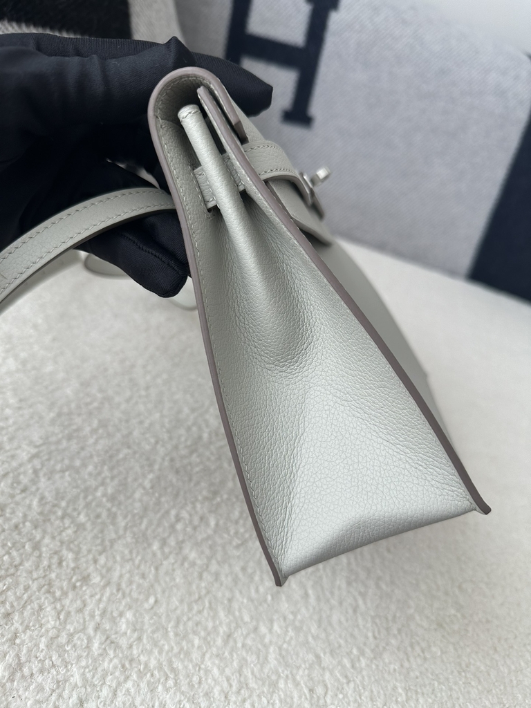 Kelly danse 22cm evercolor 80 Pearl Grey silver hardware