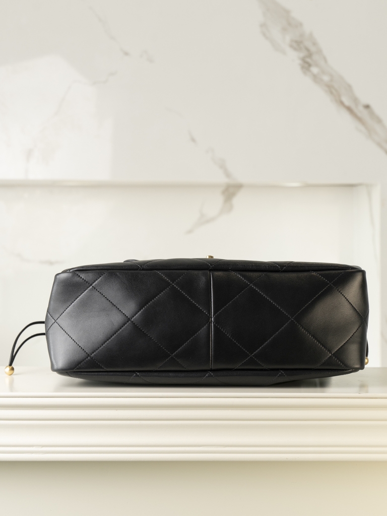 Chanel 25C Early Spring Shopping Bag