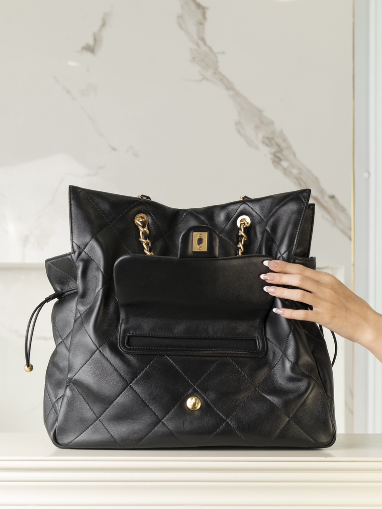 Chanel 25C Early Spring Shopping Bag