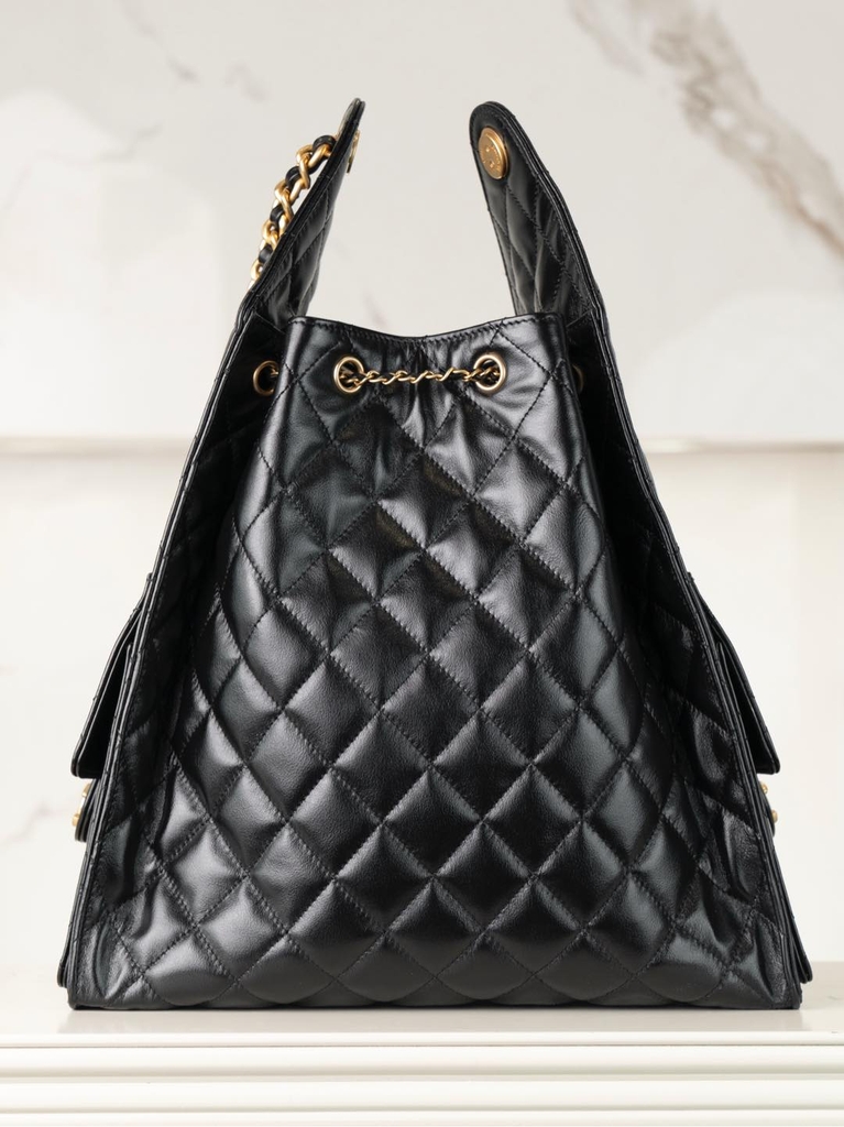 Chanel 25c Hobo Bag Black Gold Large