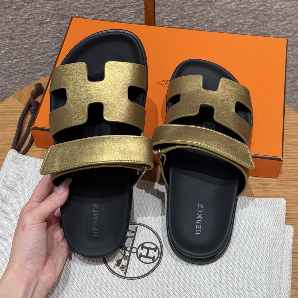 JD-480 - 225 Chypre Sandals in Gold Goat Leather with Genuine Leather Outsole