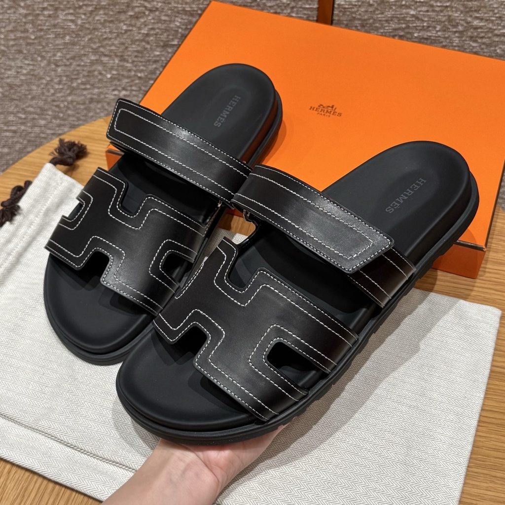JD-620 Black Chypre Sandal - Natural Lambskin
