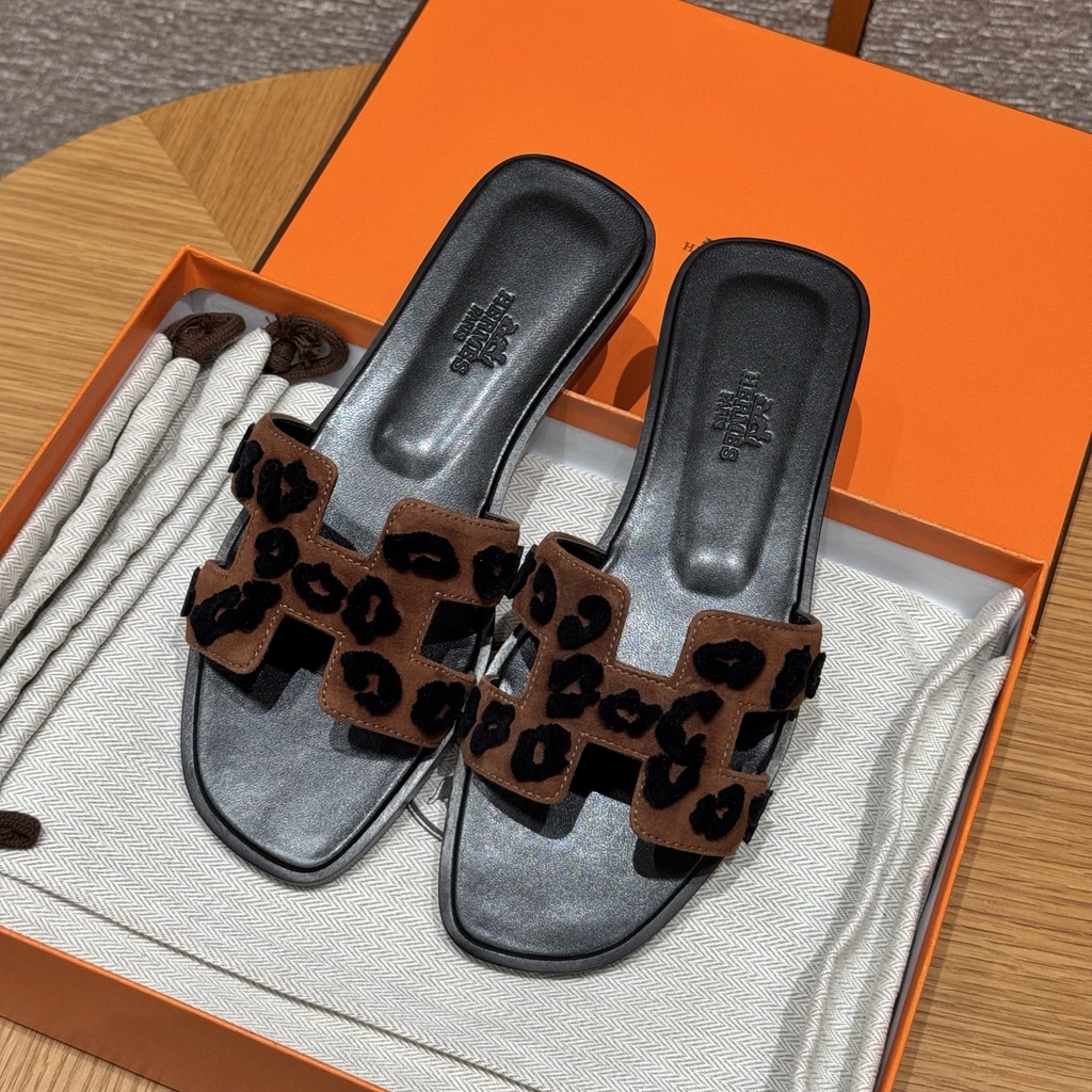 JD-450 181 Oran Drag Sandals in Brun Fume Chamois Leather