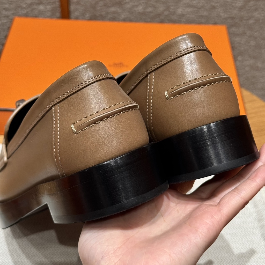 JD 680 Hot Loafer Calfskin Shoes