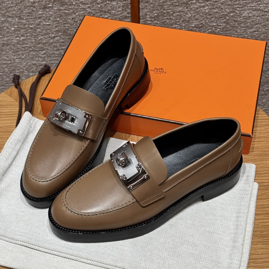 JD 680 Hot Loafer Calfskin Shoes