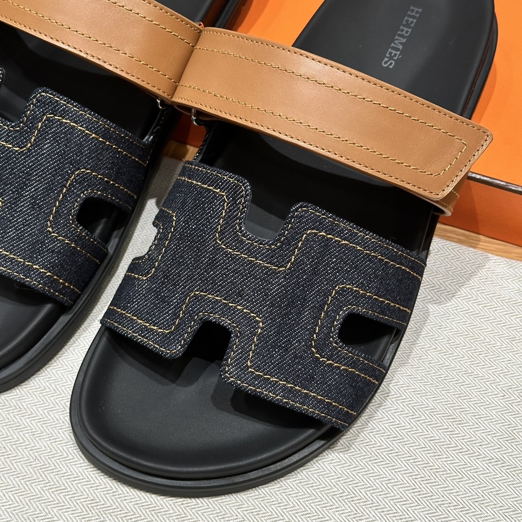 JD-620 180 Chypre Sandal Natural Lambskin
