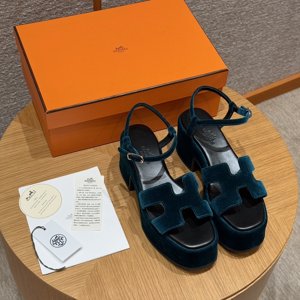 JD-580 Jam 30 Sandals Moss Green Suede