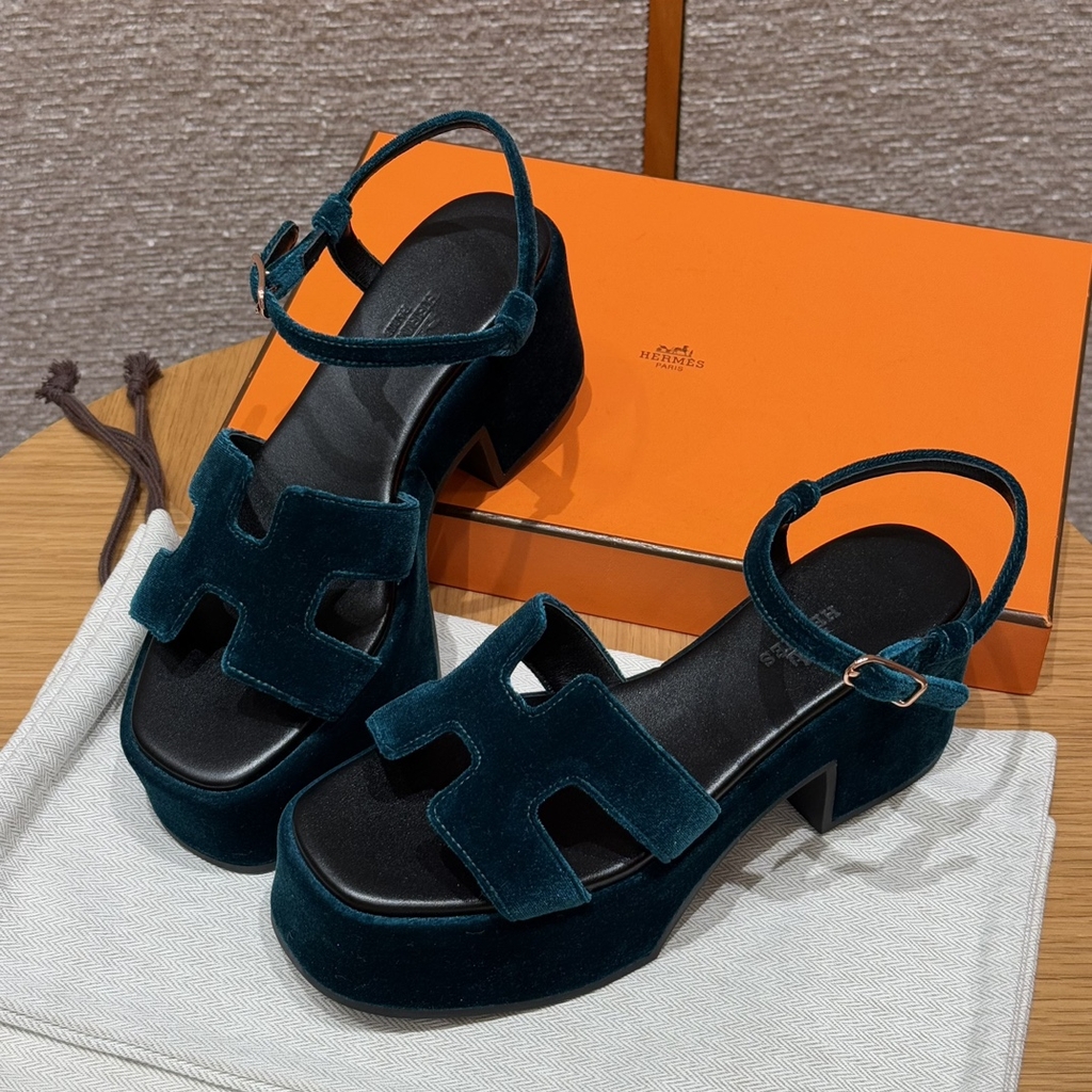 JD-580 Jam 30 Sandals Moss Green Suede