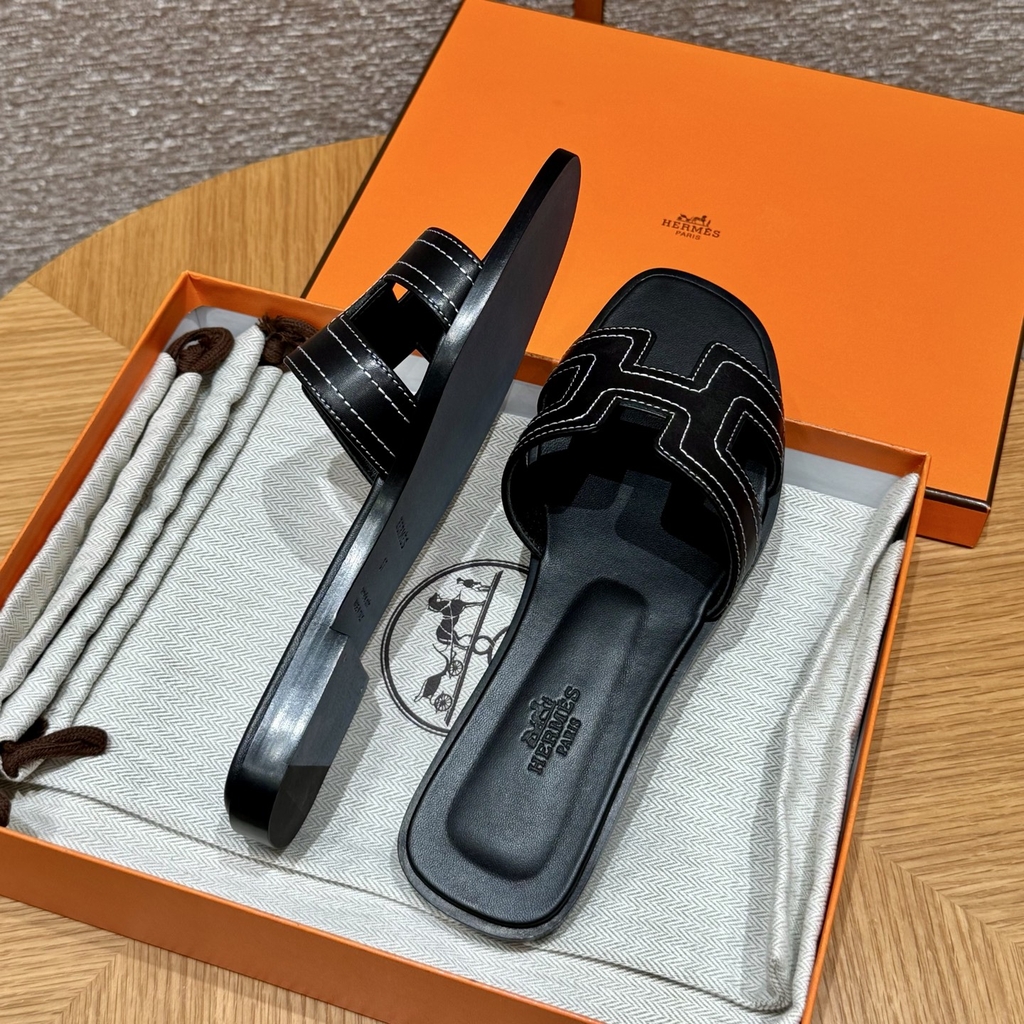 JD-450 - 181 Oran Slippers in Black (Noir) Swift Calfskin with Genuine Leather Outsole