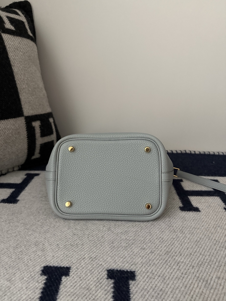 Picotin Lock 18cm Clemence Leather Tote