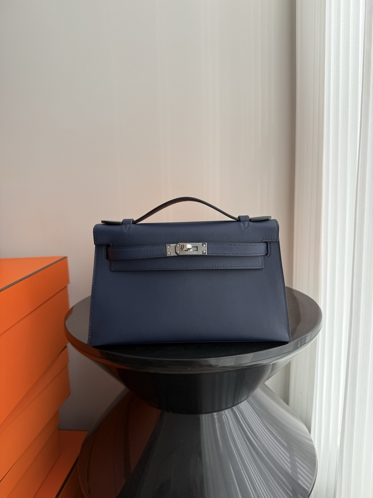 Kelly Pochette 22cm Swift Leather Bleu Sapphire