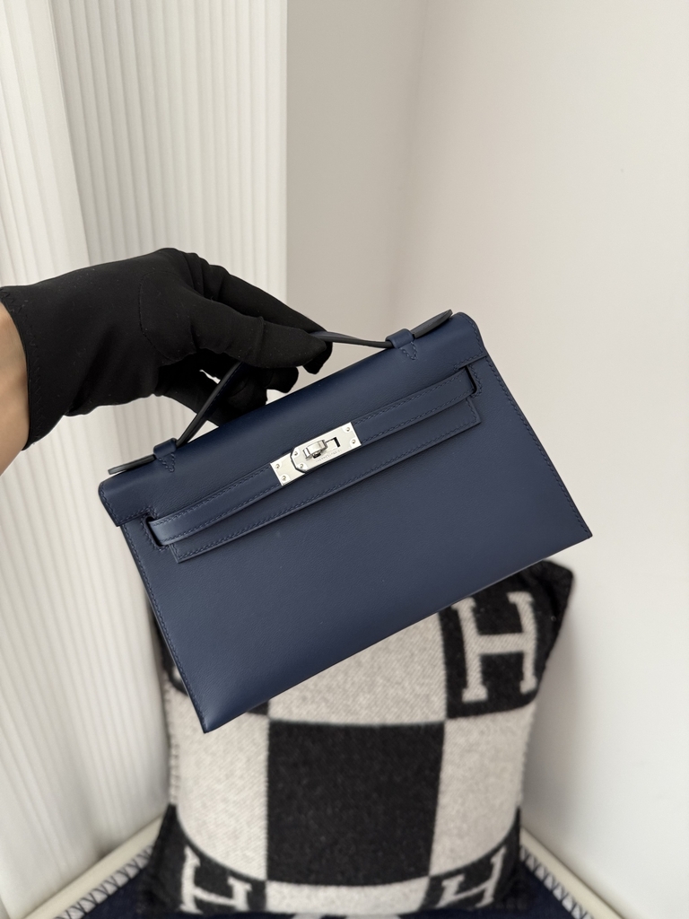 Kelly Pochette 22cm Swift Leather Bleu Sapphire