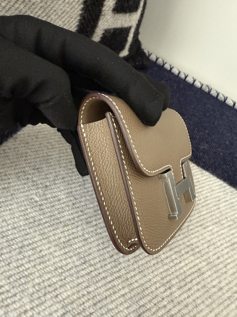 Constance Slim Card Holder Epsom Leather