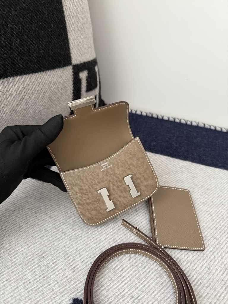 Constance Slim Card Holder Epsom Leather
